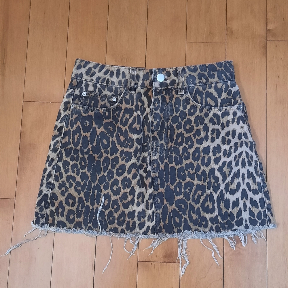 Cheetah print mini skirt
